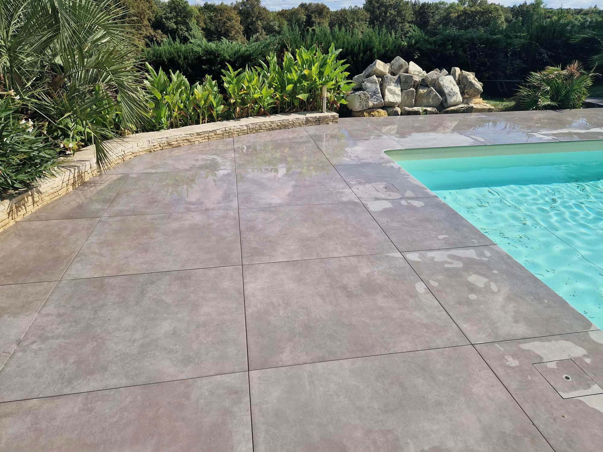 piscine carrelage